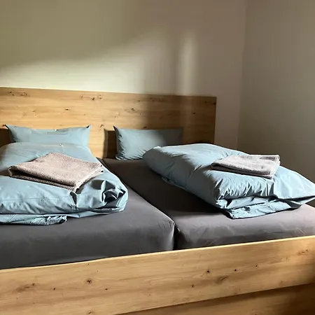 Konukevi Linnenkerlstube