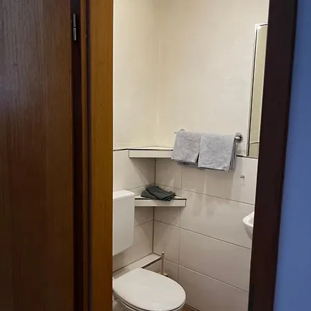 Linnenkerlstube بيت ضيافة 3*
